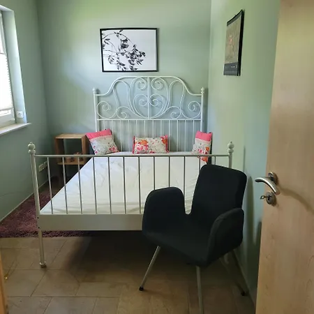 Fliederhain شتولبرغ